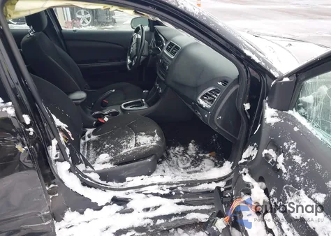 2013 Dodge Avenger Sxt from USA, damaged, VIN 1C3CDZCBXDN556719